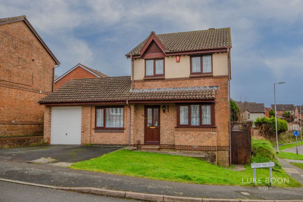 Property photo 1 of 14