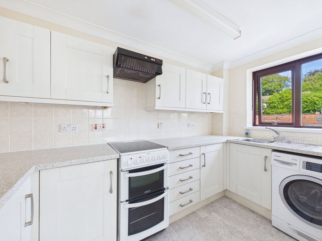 Property photo 3 of 14