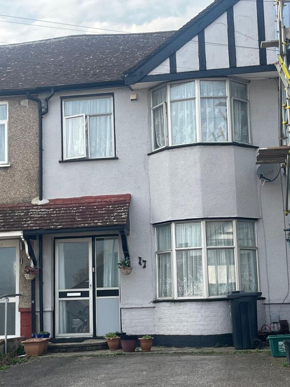 Property photo 2 of 8