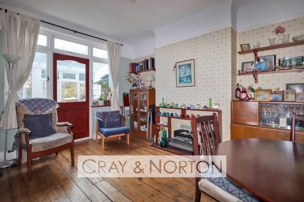 Property photo 2 of 13 Photo 7