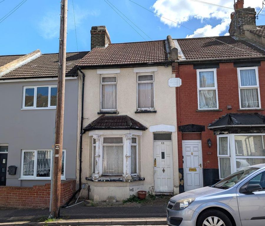 Property photo 1 of 13