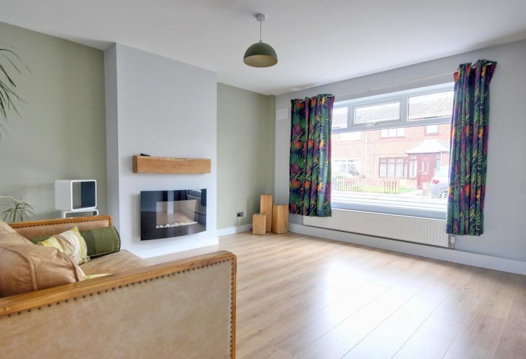 Property photo 1 of 11 Img_0001-Img_0003_Lzn.Jpg