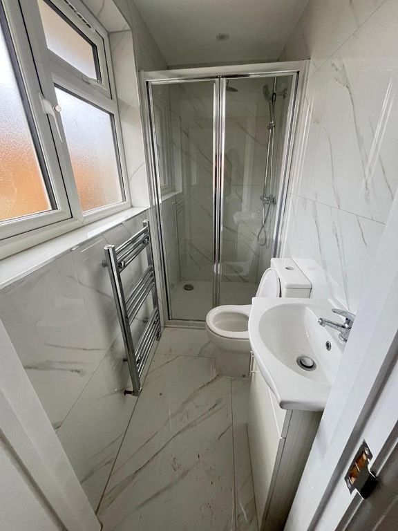 Property photo 2 of 5 Photo 2