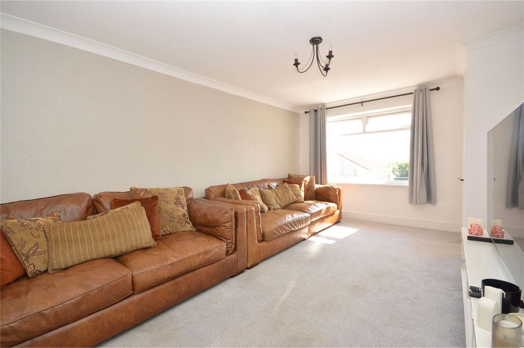 Property photo 2 of 13 2 - Picture No. 07