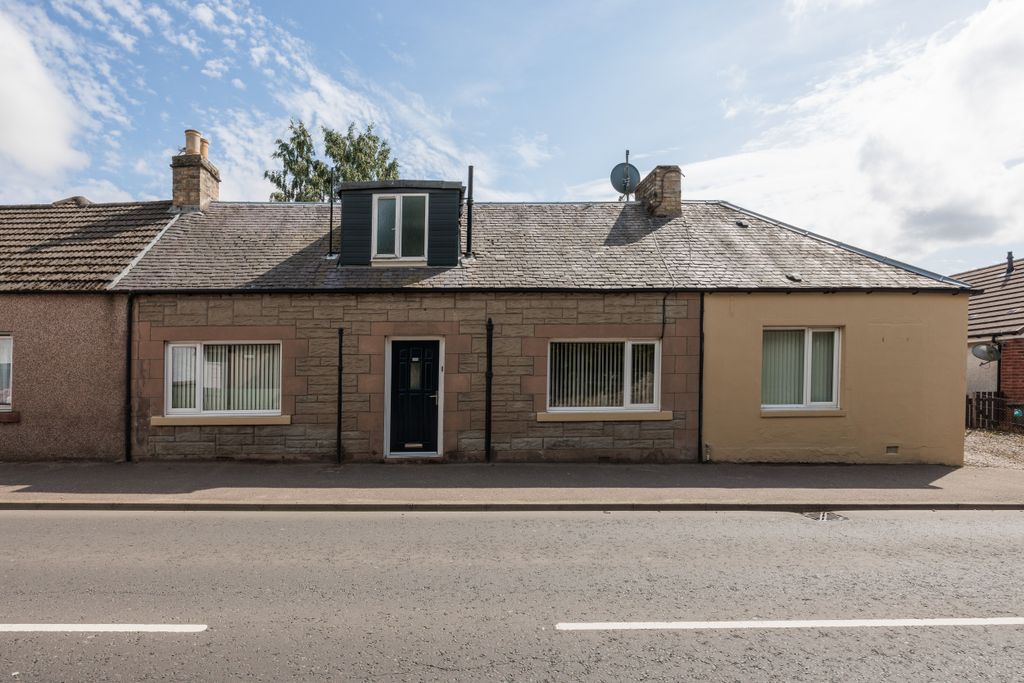 Property photo 1 of 41