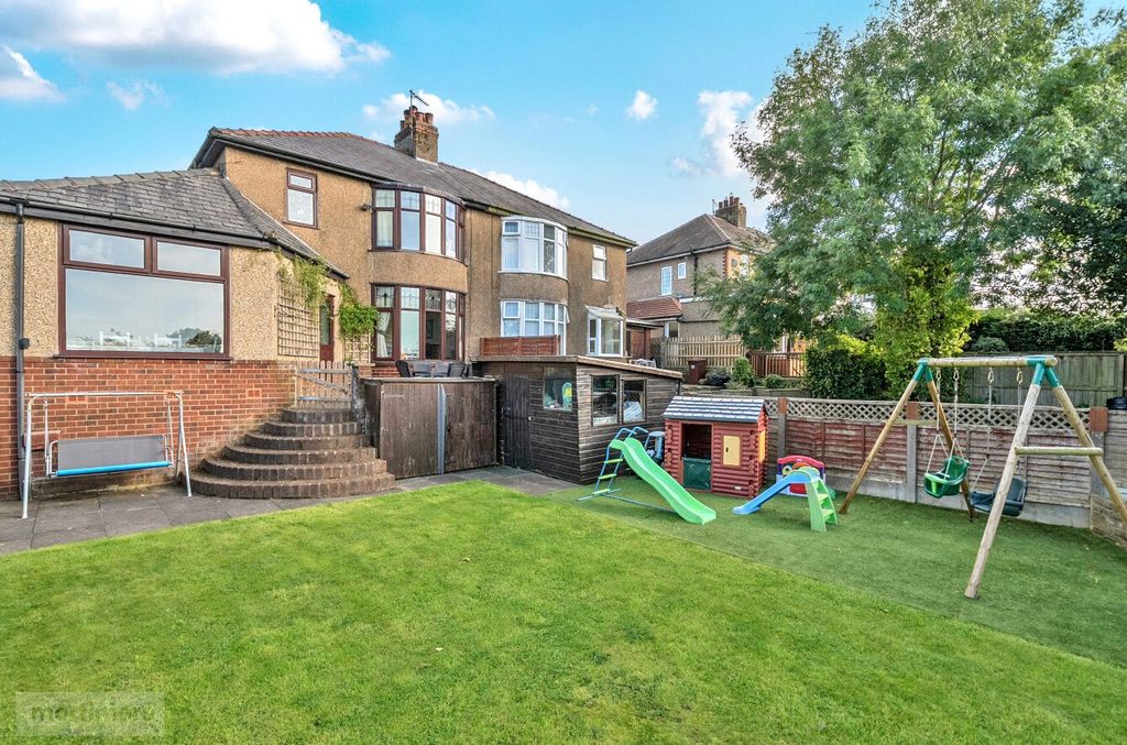 Property photo 3 of 25 Rear Garden