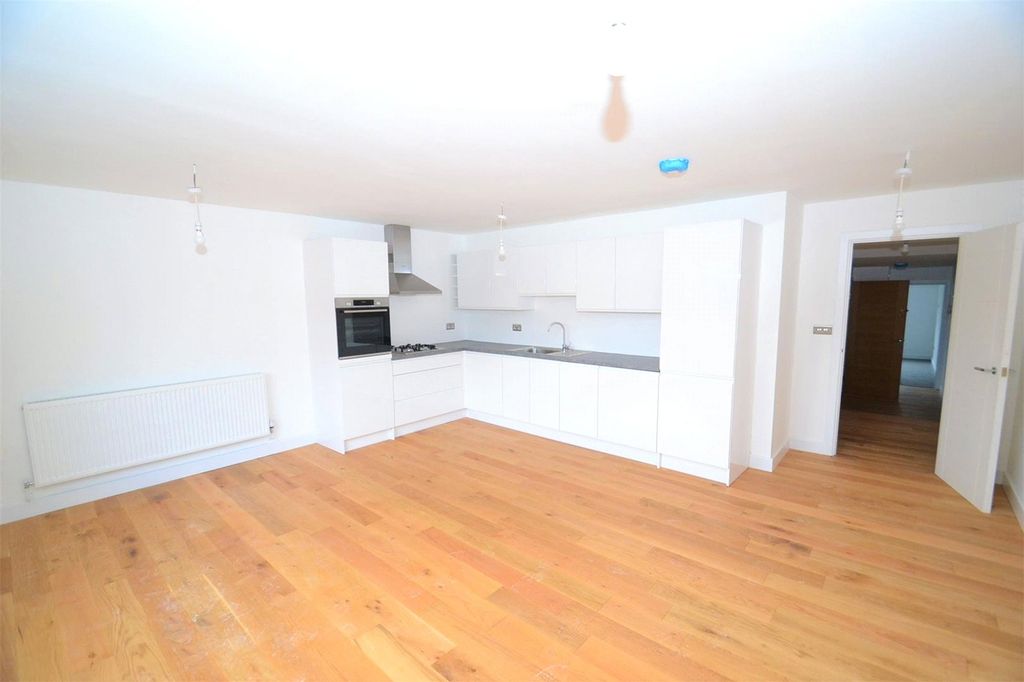 Property photo 1 of 10 Picture No. 09