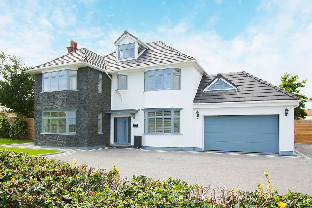 Property photo 1 of 19 Photo 0