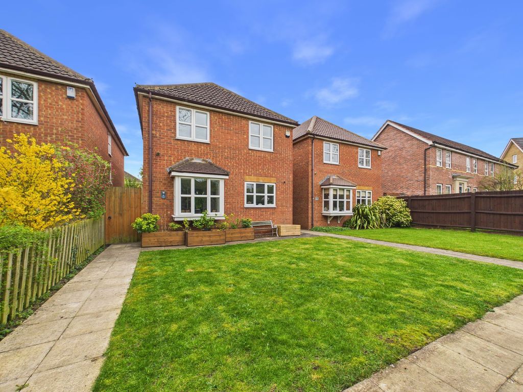 Property photo 1 of 24