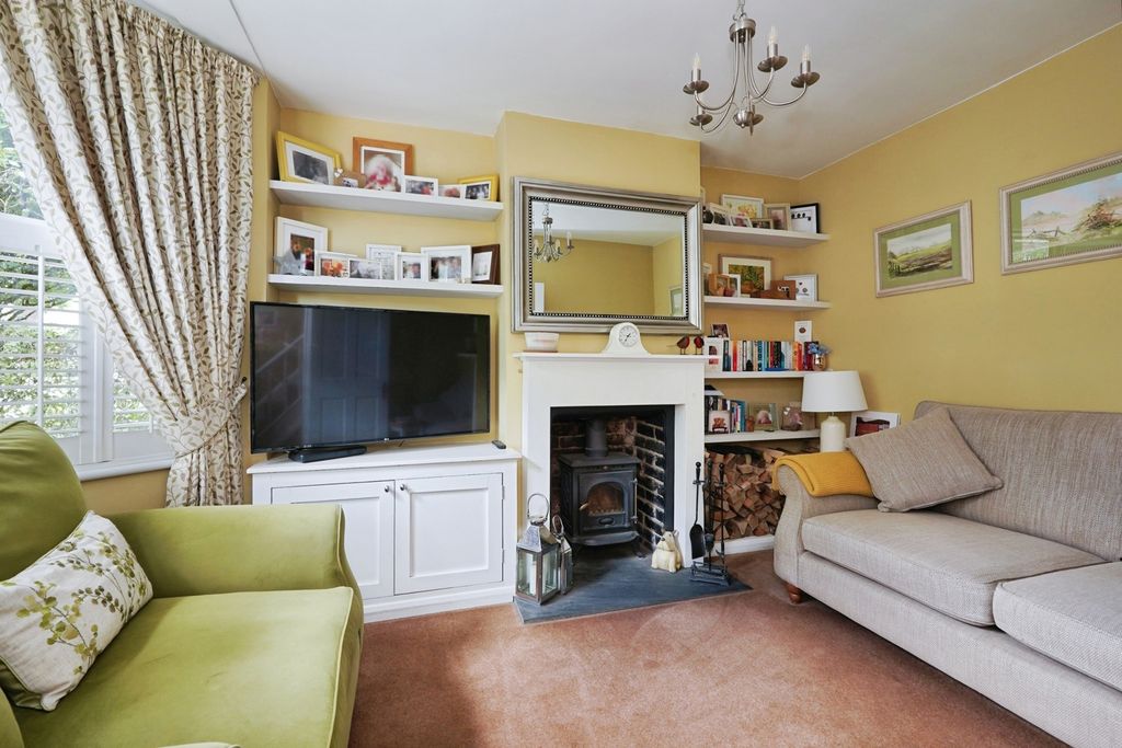 Property photo 3 of 19 Pbox-Img.Jpg