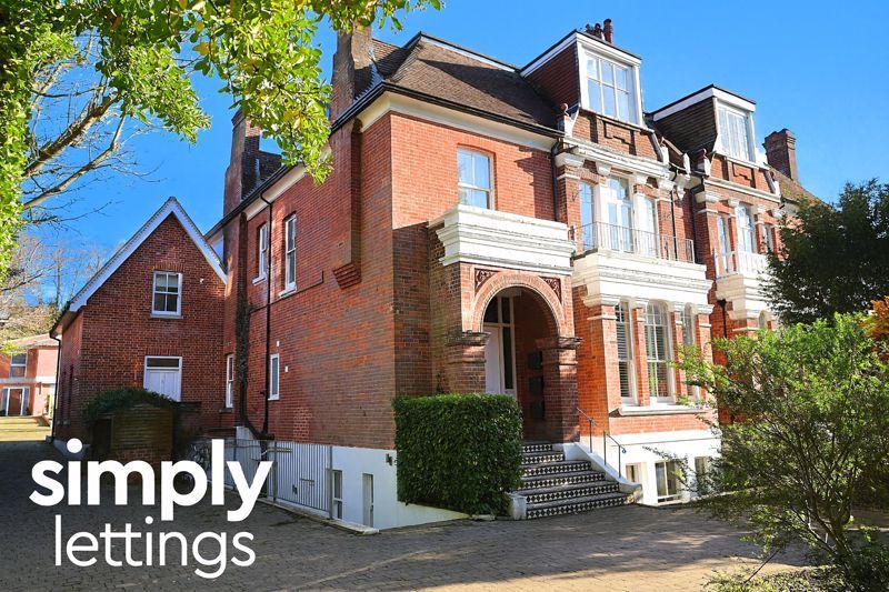 Property photo 1 of 13 Photo 12