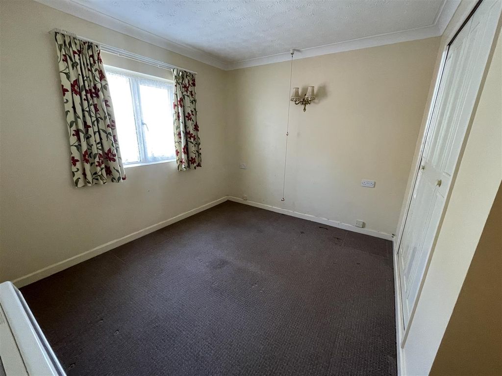 Property photo 3 of 7