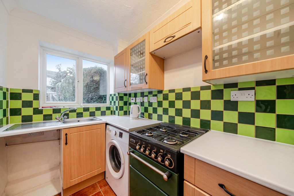 Property photo 3 of 20 1420081-17-69A018...