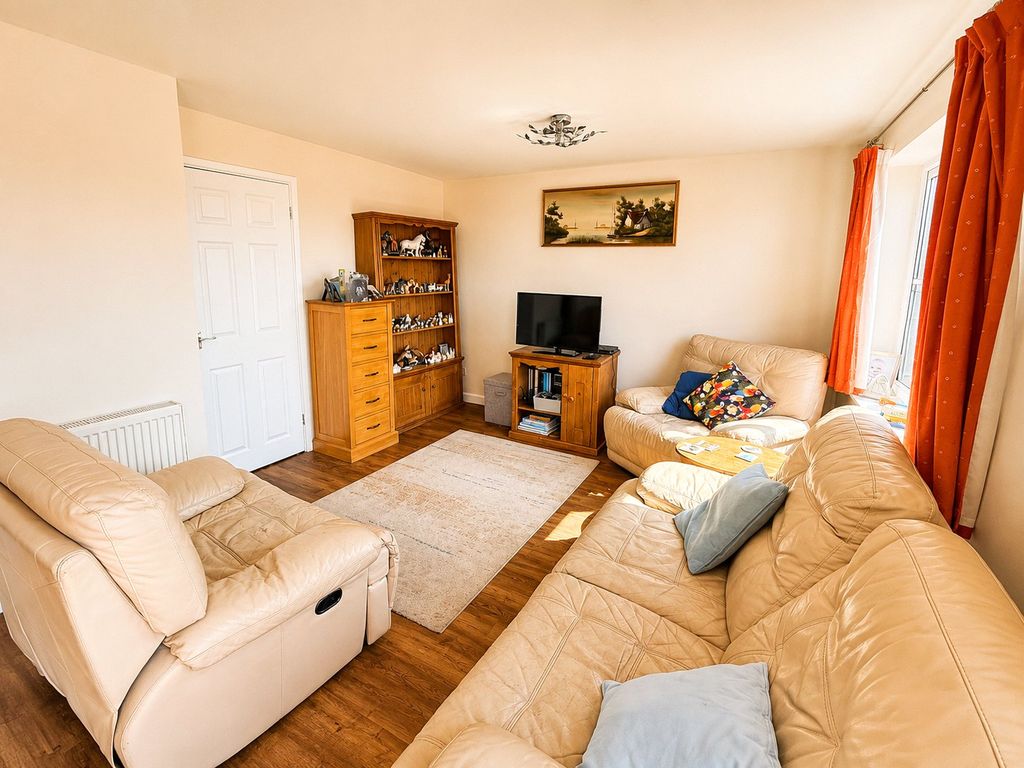 Property photo 3 of 15 Picture No. 15