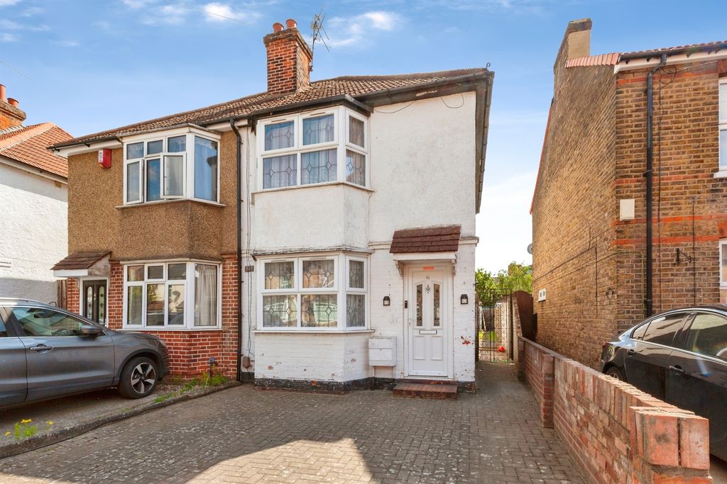 Property photo 1 of 19