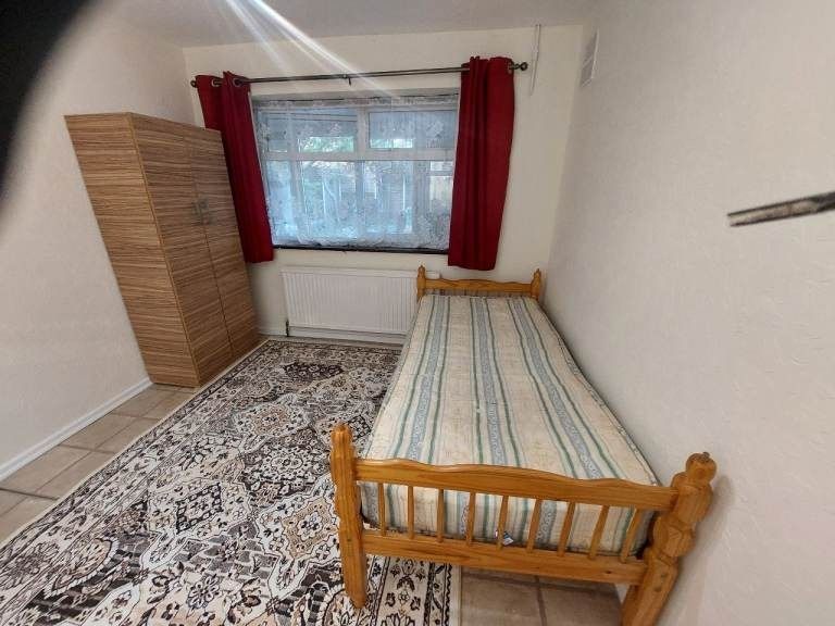 Property photo 2 of 4
