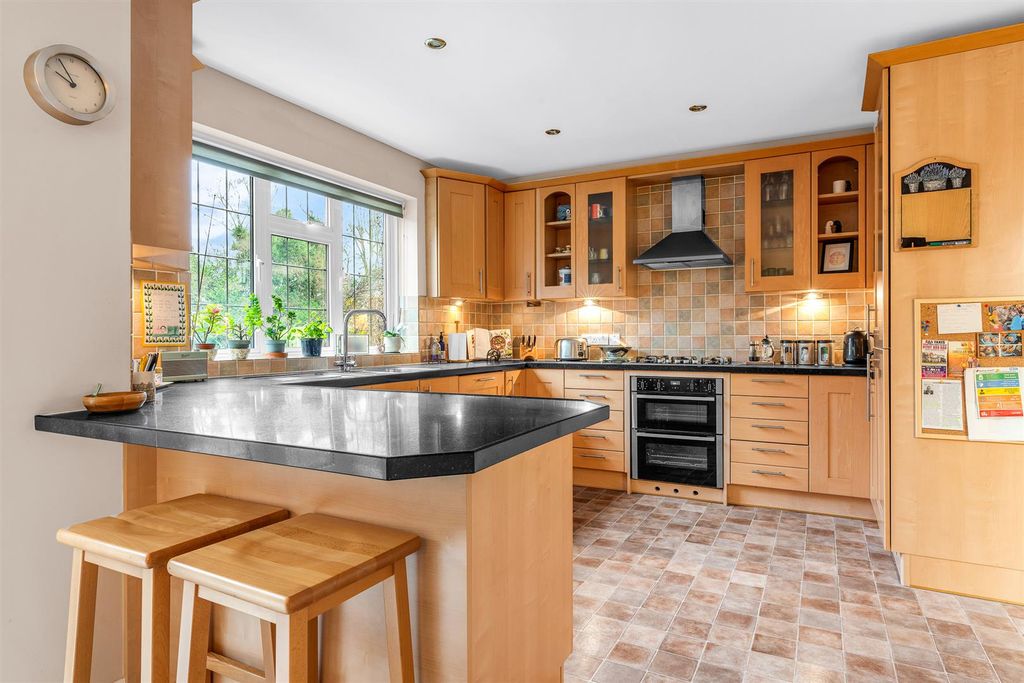 Property photo 3 of 26 Internal-11.Jpg