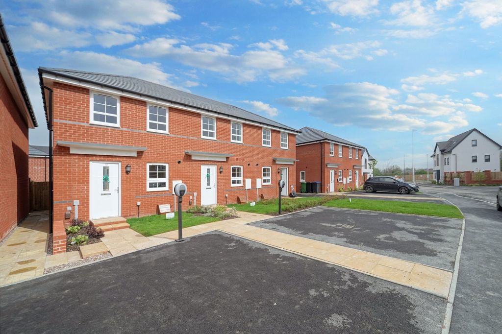 Property photo 1 of 15 Picture No. 13