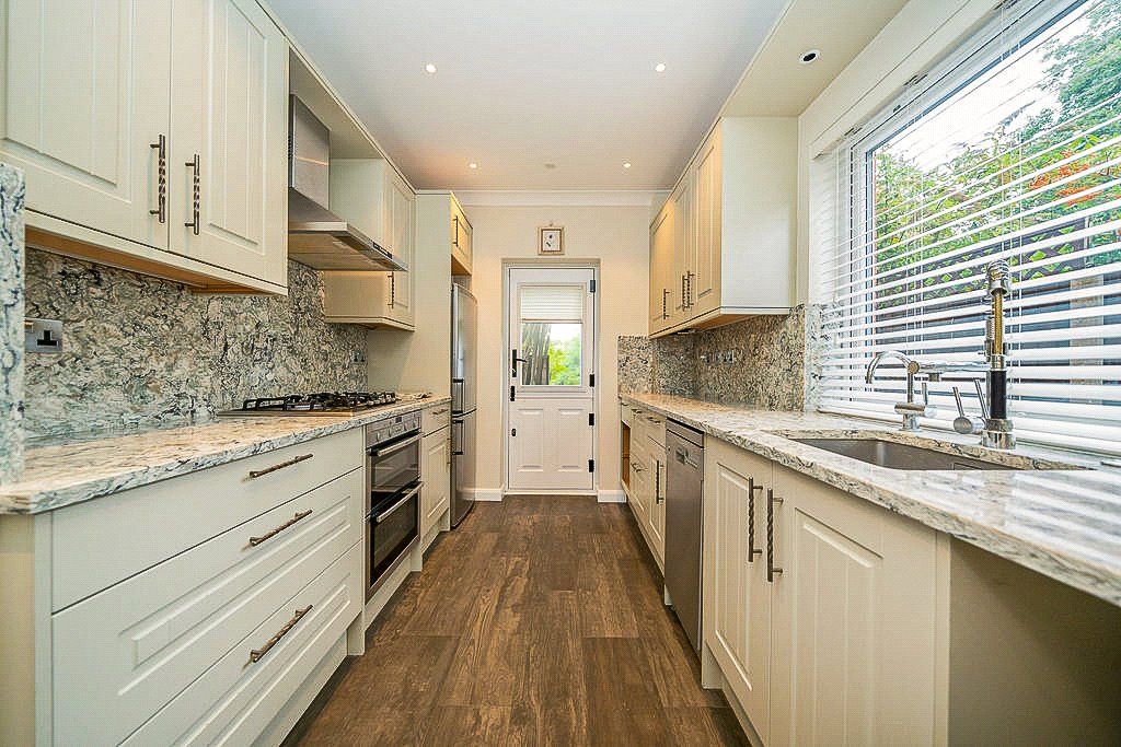 Property photo 3 of 18 Picture No. 23