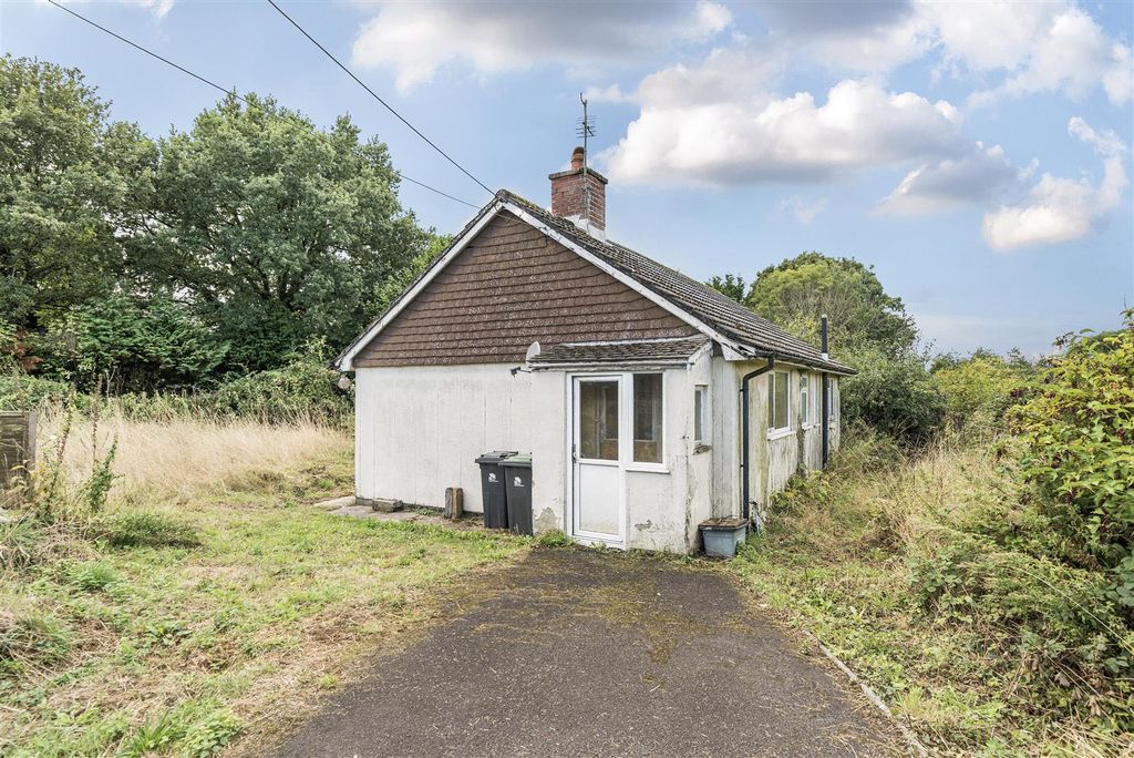 Property photo 2 of 15 1348911-5-68B85Ccd7A33A.Jpg