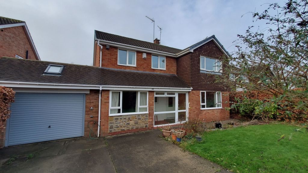 Property photo 1 of 21