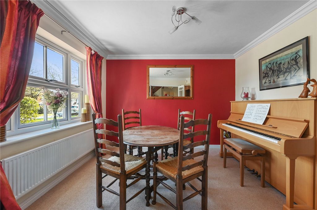 Property photo 3 of 20 Picture No. 04