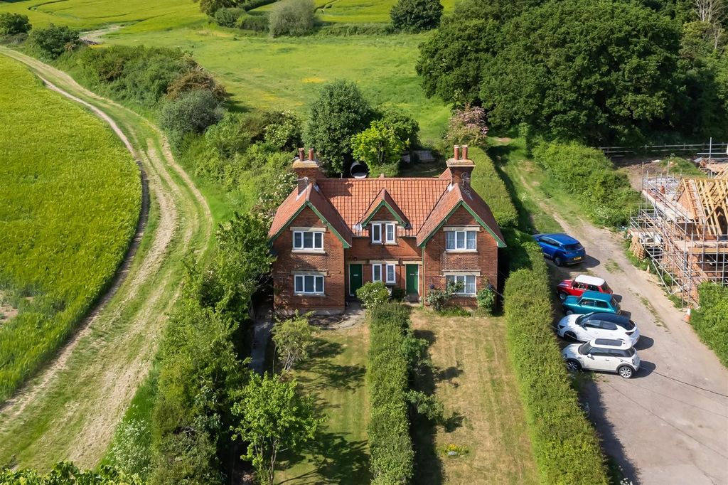 Property photo 3 of 14 57   56 Stewards   Aerial  (2).Jpg