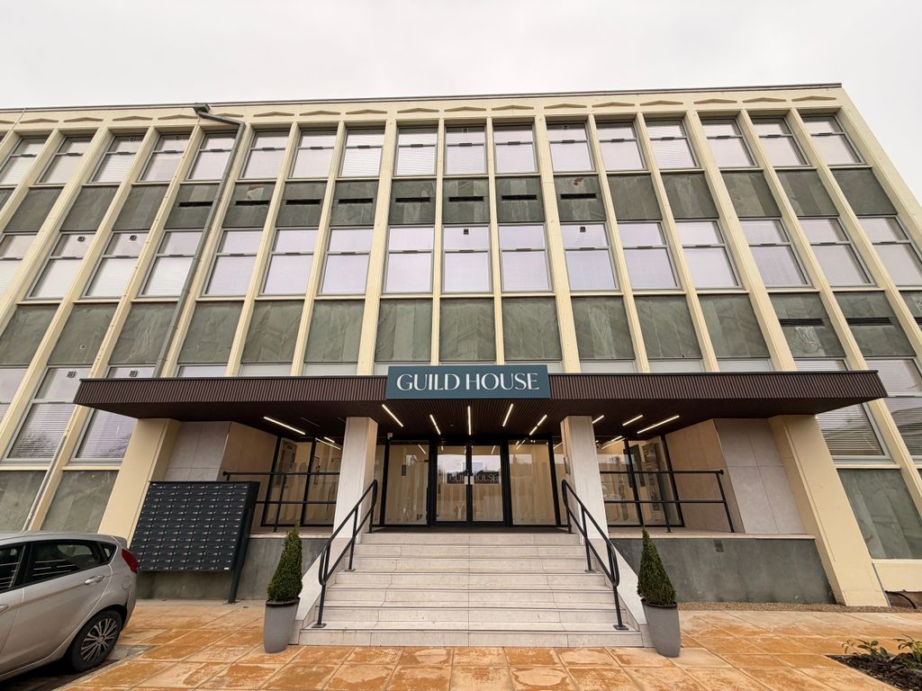 Property photo 1 of 8