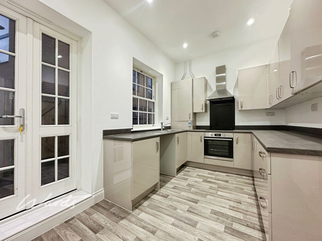 Property photo 2 of 16 Kitchen