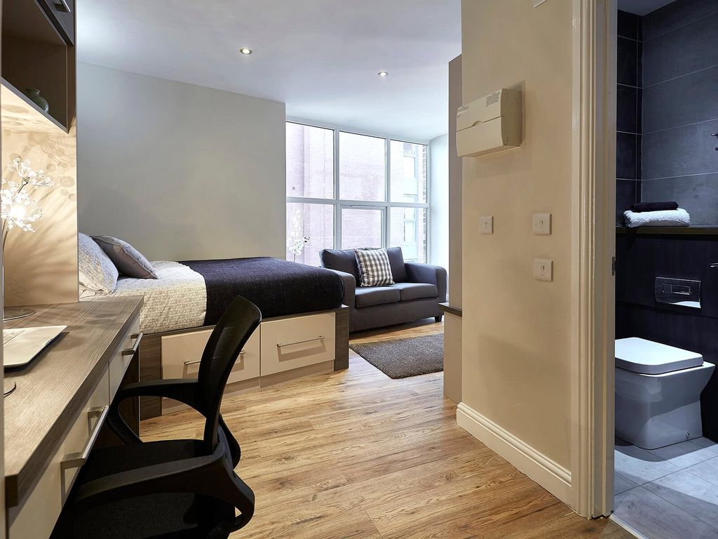 Property photo 3 of 8