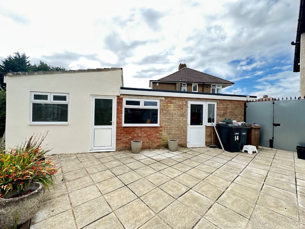 Property photo 1 of 9 4432170