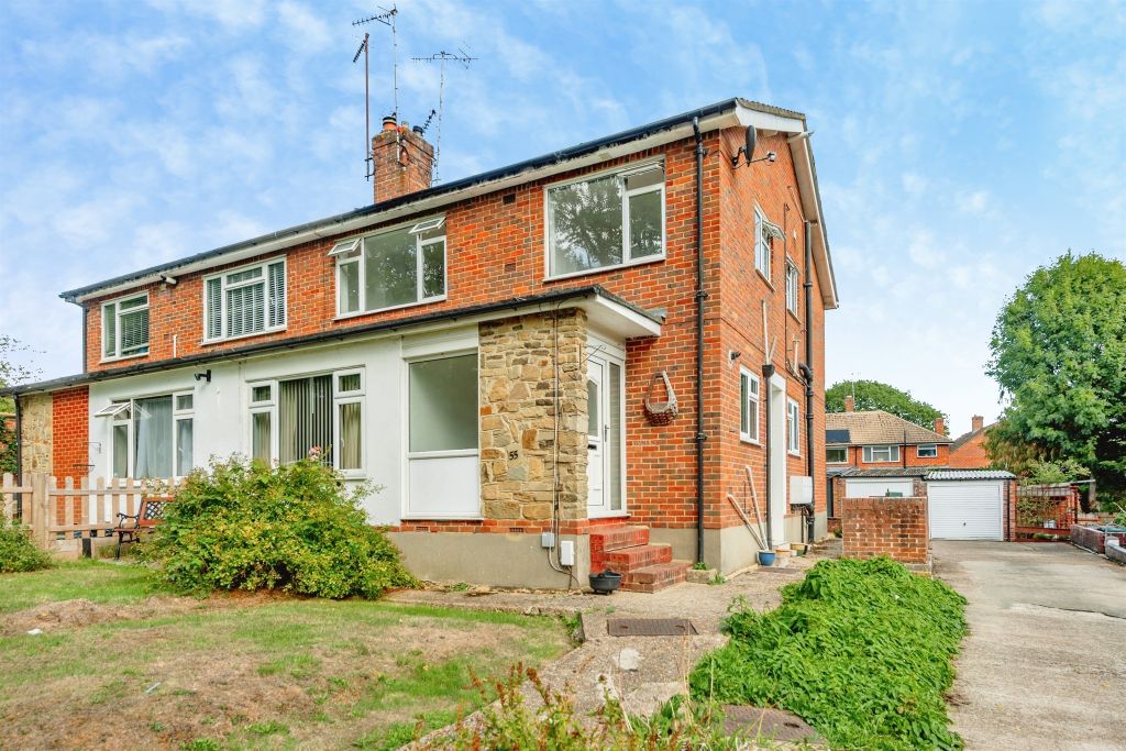 Property photo 1 of 12