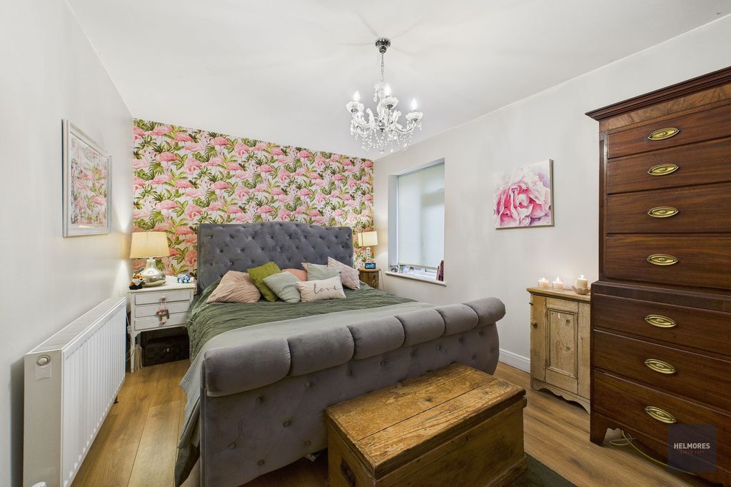 Property photo 3 of 29