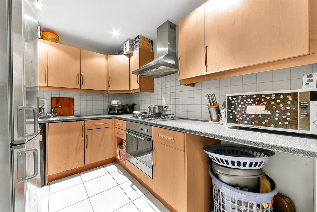 Property photo 2 of 9