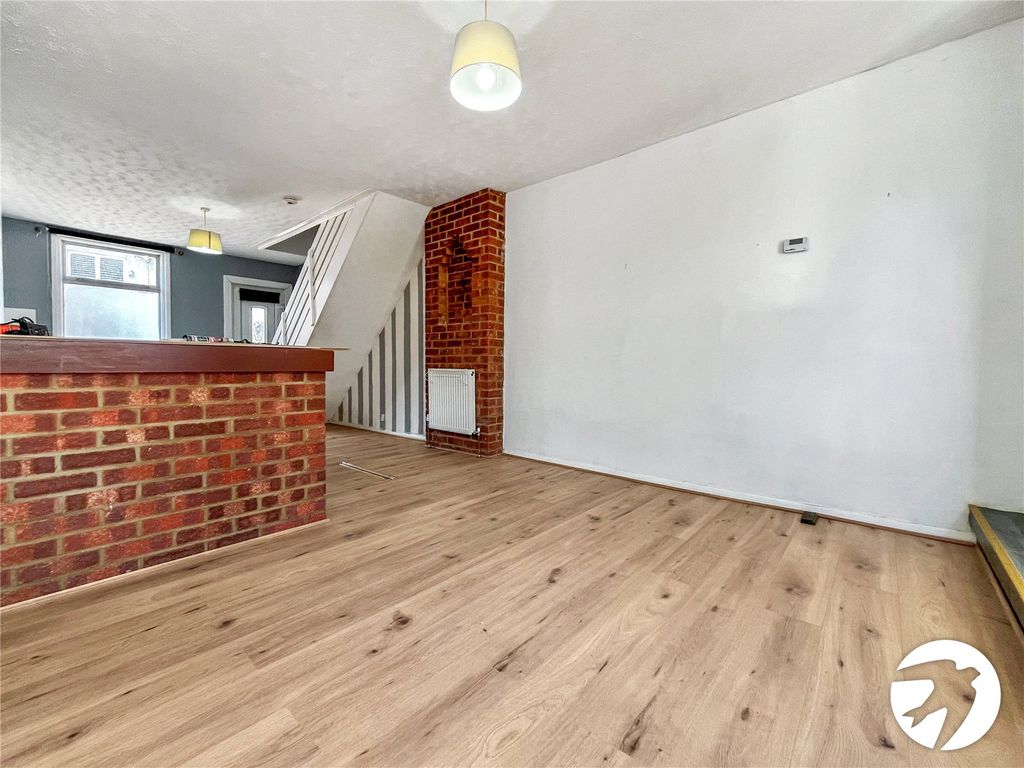 Property photo 3 of 11 Picture No. 07