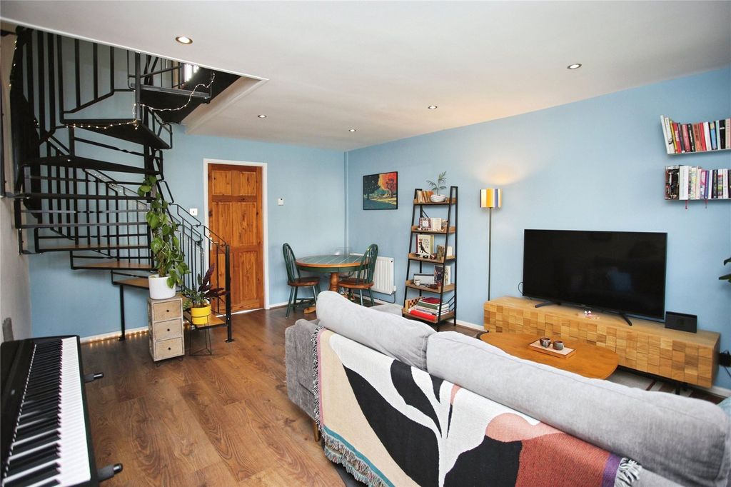 Property photo 2 of 14 Picture No. 14