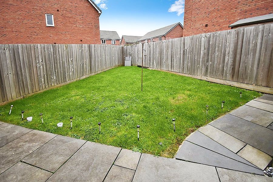 Property photo 2 of 15