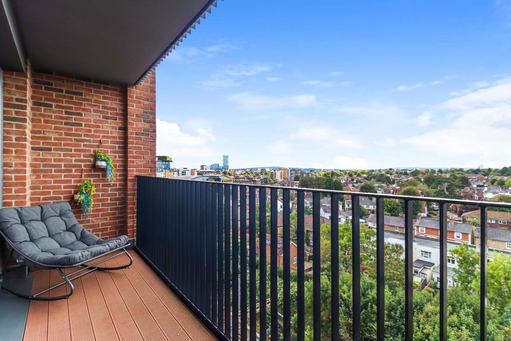 Property photo 3 of 17 Balcony