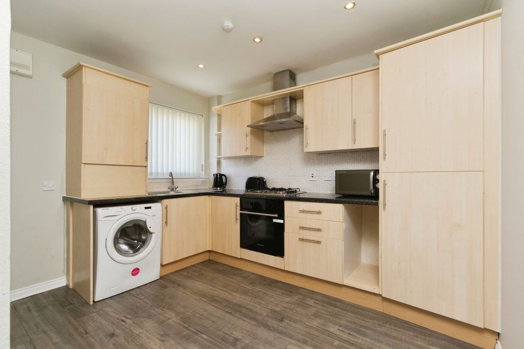 Additional image 5 of 2 bed flat for saleCathcart Road, Glasgow G73