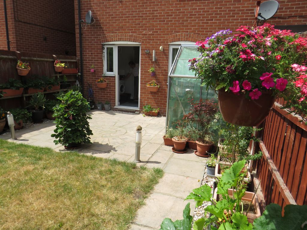 Property photo 2 of 17
