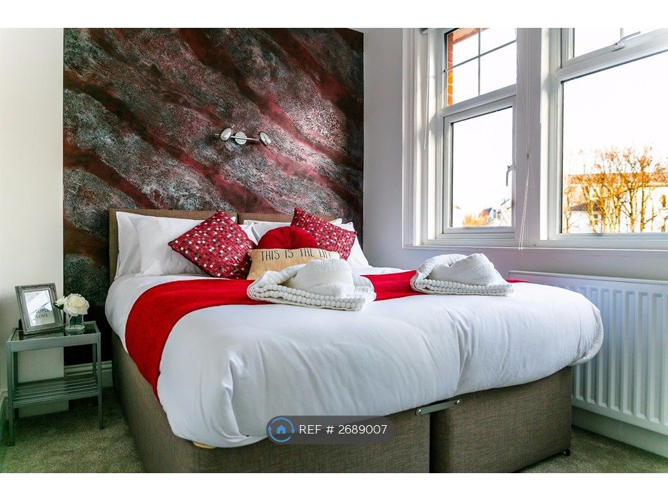 Property photo 1 of 13 Bedroom 2