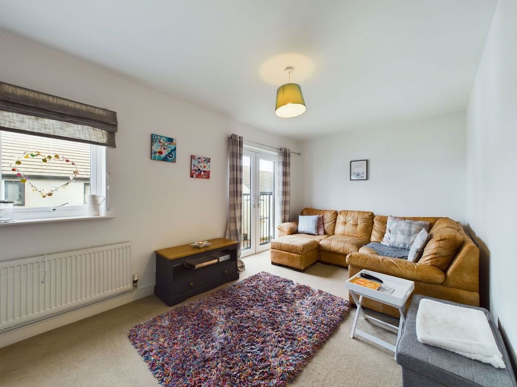 Property photo 2 of 22