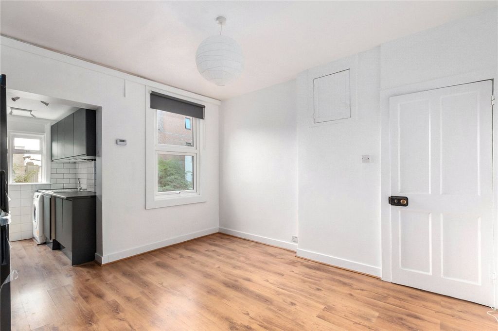 Property photo 3 of 11 Picture No. 09