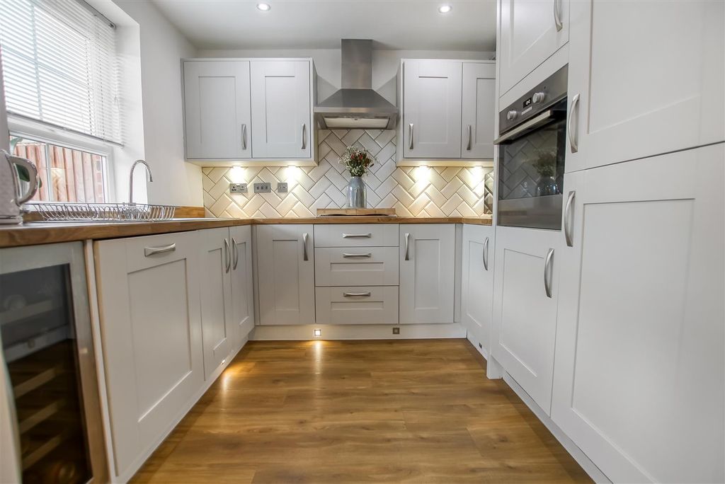 Property photo 3 of 19 Img_0408.Jpg