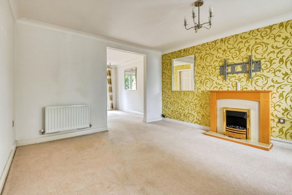 Property photo 3 of 19 4Ley23.Jpg