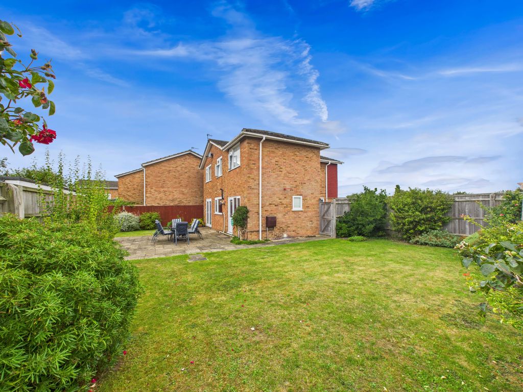 Property photo 1 of 19 Garden Rear