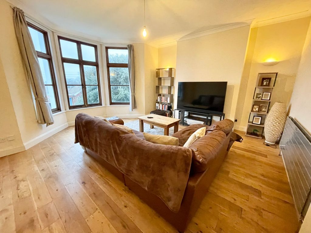 Property photo 2 of 6 Picture 2