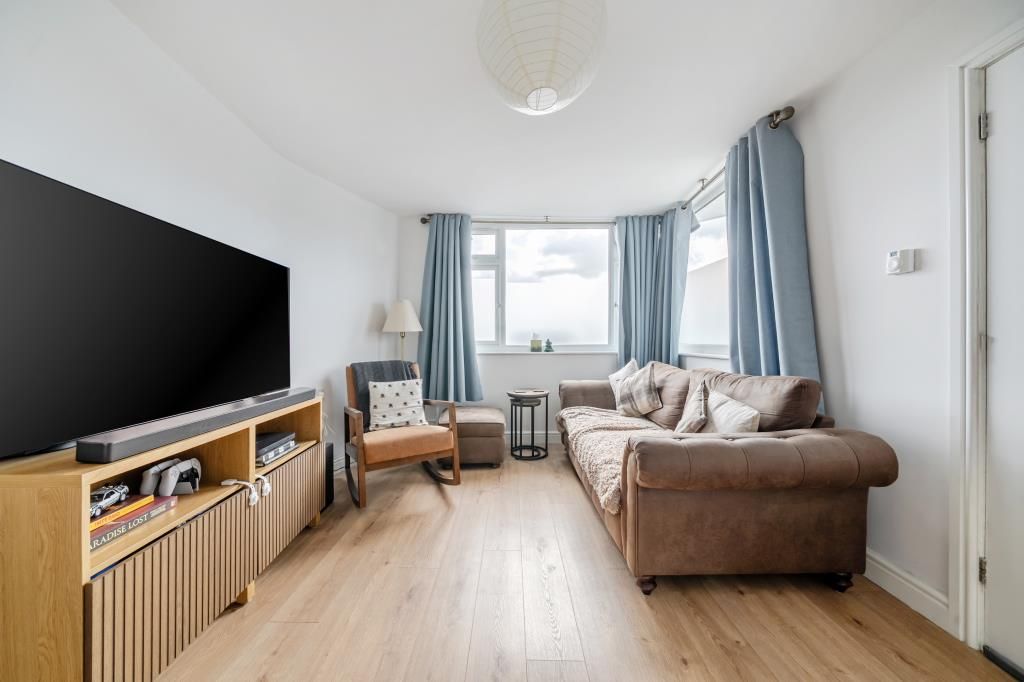 Property photo 2 of 23 Living Area