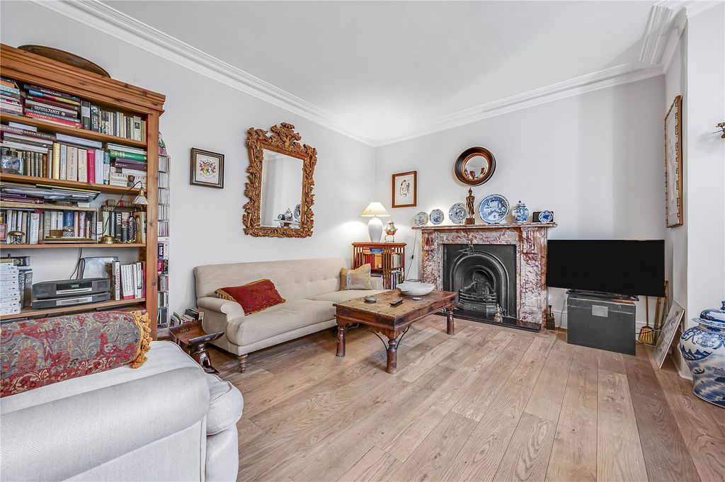 Property photo 2 of 7 Picture No. 53