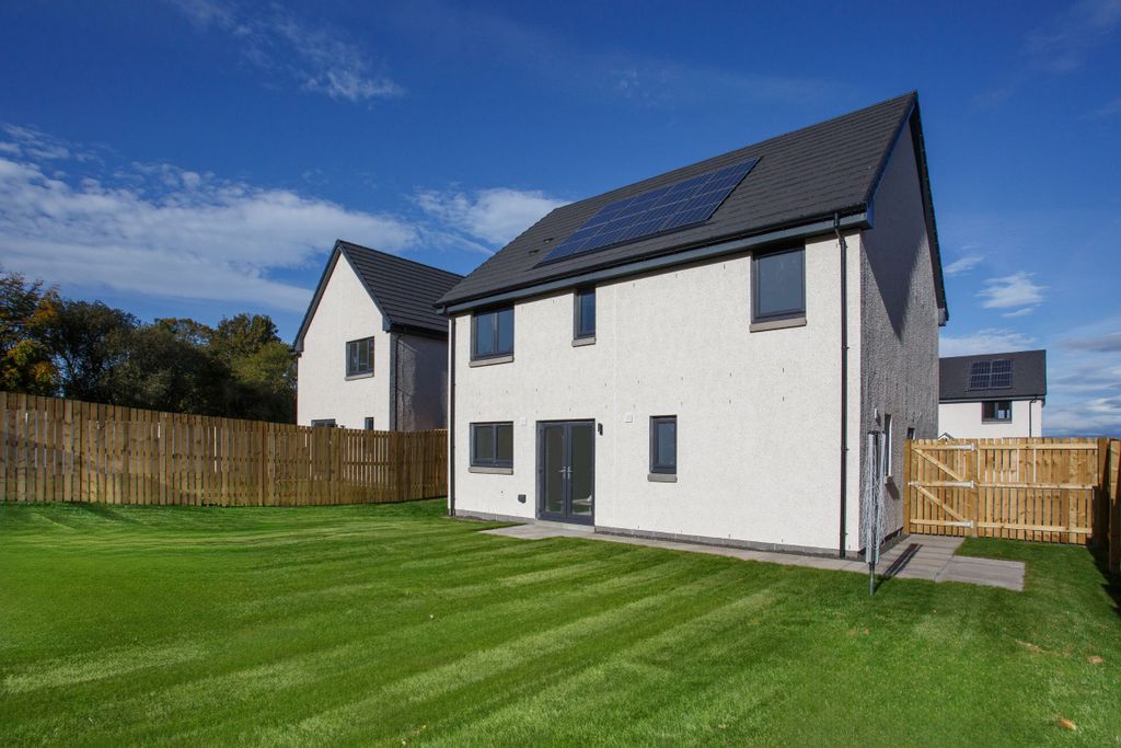 Property photo 3 of 20